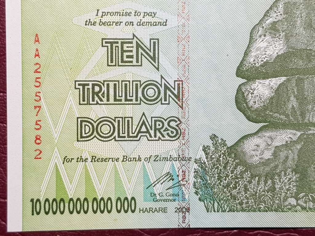 2008 ZIMBABWE TEN TRILLION DOLLARS BANK NOTES - AA SERIES IN MINT STATE