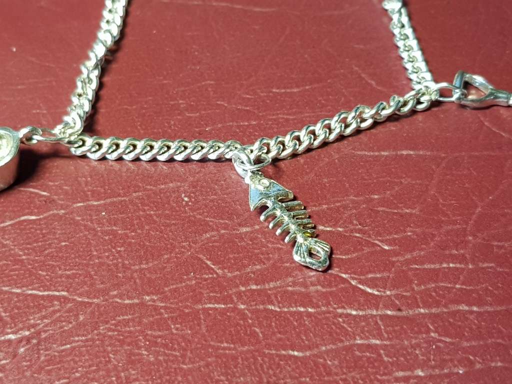 Lovely Genuine Solid Sterling Silver 4 Charm Bracelet - [15,5 g]