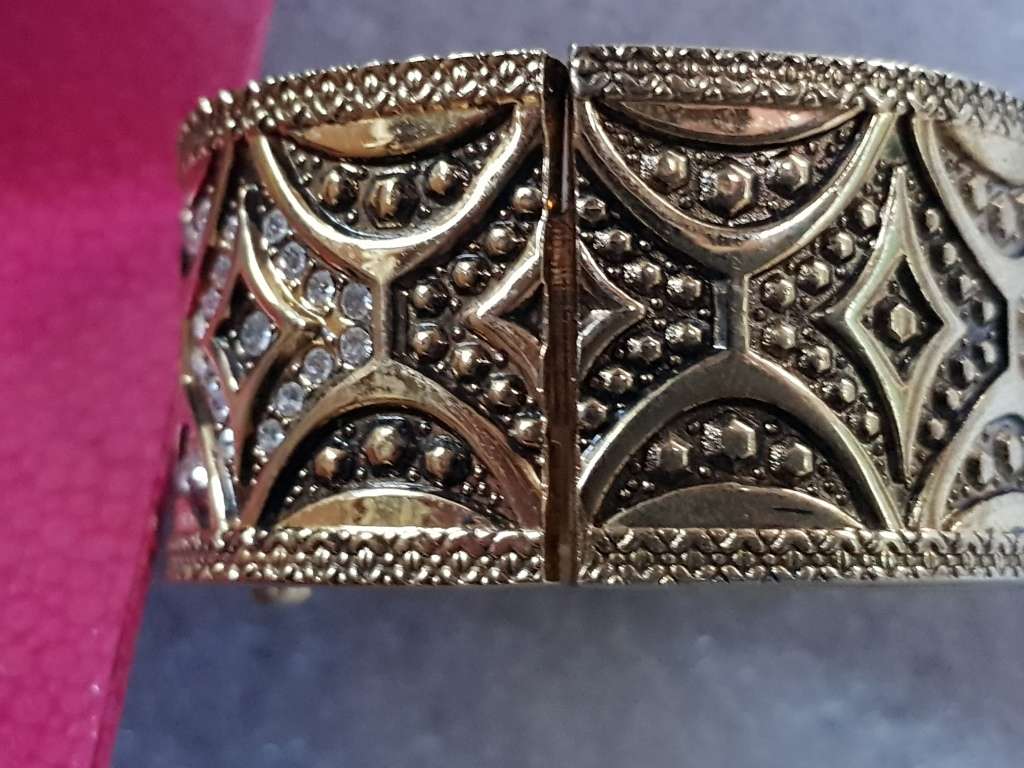 Bad Girl Watch In Original Box - Not Working