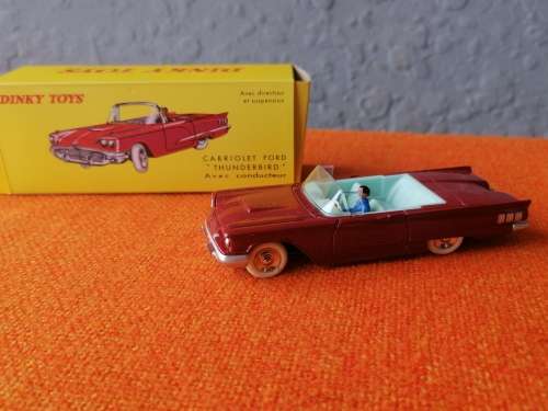 ATLAS DINKY TOYS CABRIOLET FORD THUNDERBIRD WITH BOX