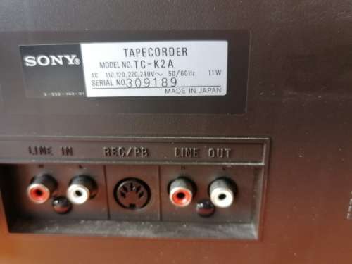 VINTAGE SONY TAPE RECORDER