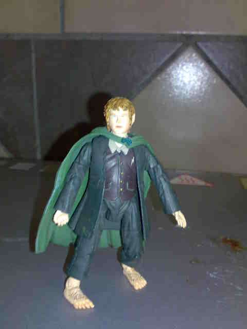 loose hobbit figure from lord of the rings movie.-merry