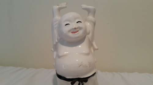 BRING SOME LUCK INTO YOUR LIFE WITH THIS AWESOME BUDDHA!!!!!!