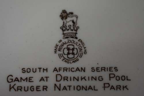 ROYAL DOULTON made in England!! South African Series, Game at drinking Pool, Kruger National Park