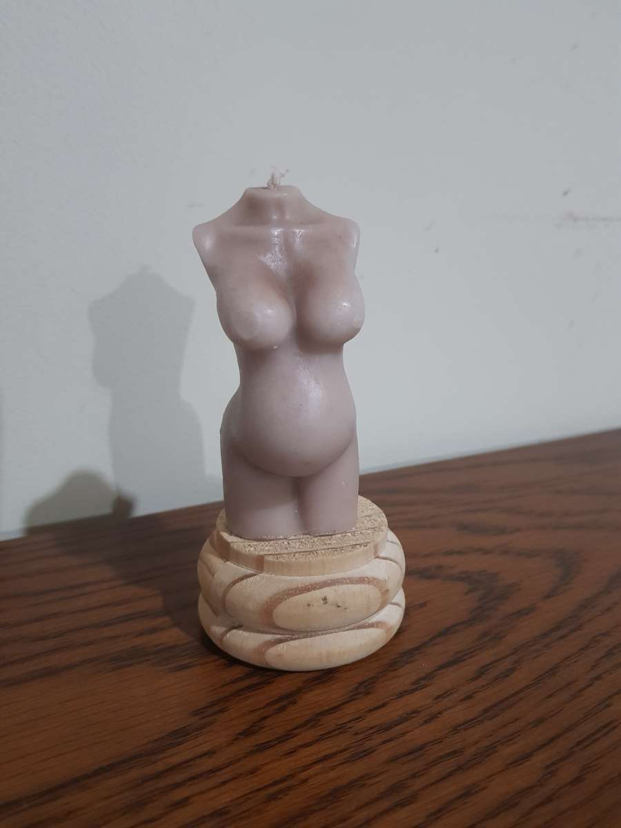 Pregnant Lady Beige Candle 10cm