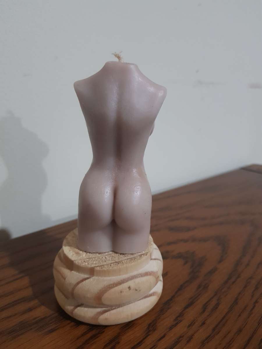 Pregnant Lady Beige Candle 10cm