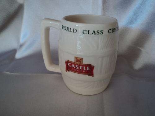 AWESOME CASTLE LAGER BEER MUG FROM THE KEG!!!!!!