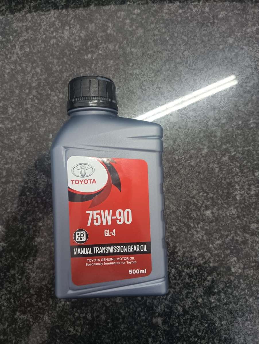 TOYOTA 75W-90 GL4 MANUAL TRANSMISSION GEAR OIL