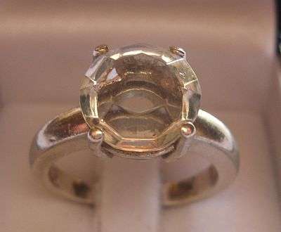 24 HOUR AUCTION !!!! A STERLING SILVER RING SIGNED THOMAS SABO