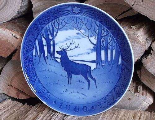 AWESOME !! 1960 ROYAL COPENHAGEN PLATE DEPICTING "THE STAG" - DENMARK - DESIGNED BY HANS H HANSEN !!