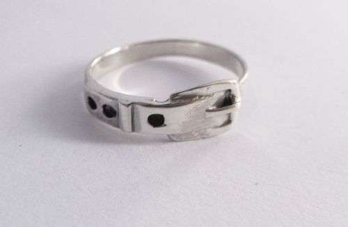 A TOTALLY COOL SOLID STERLING SILVER RING IN BELT FORM WITH HOLE AND BUCKLE DETAIL ...SWEET !!