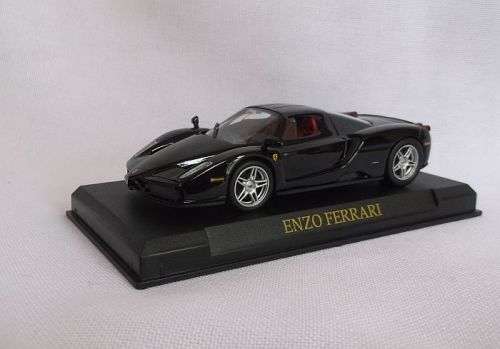 1:43 FERRARI DIE CAST MODEL ON STAND .......ENZO FERRARI !!!