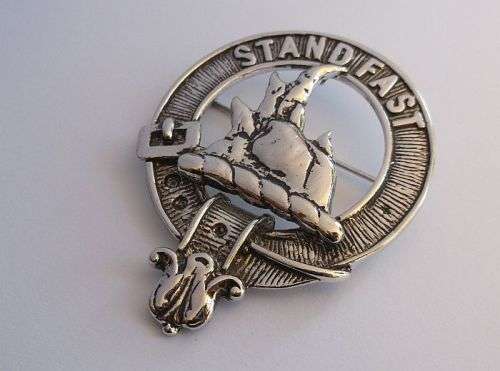 AN OLD SCOTTISH CLAN GRANT PIN - SCOTTISH - STANDFAST