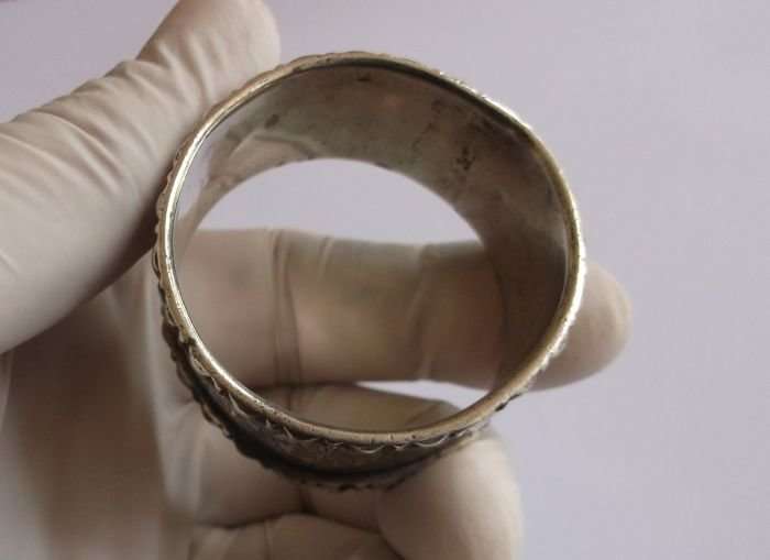 A MARVELOUS SOLID STERLING SILVER PAIR OF NAPKIN RINGS ...RARE 19TH CENTURY PIECES...GOOD WEIGHT !!