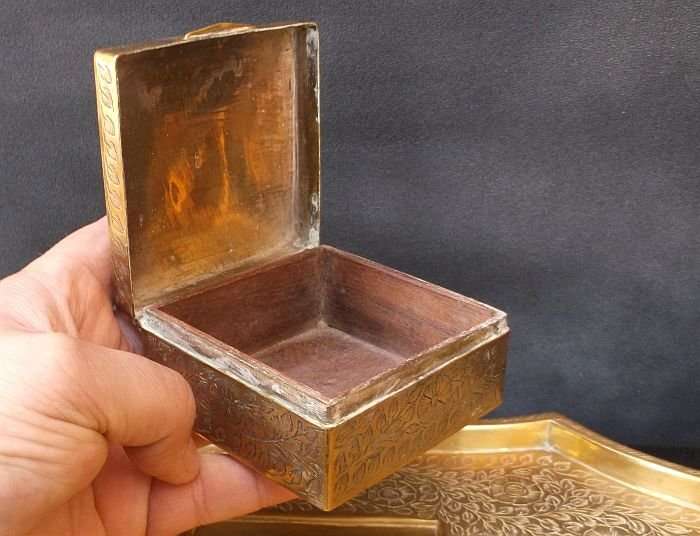 MADE IN BRITISH INDIA ...A RARE SOLID BRASS 4 PIECE SMOKERS SET