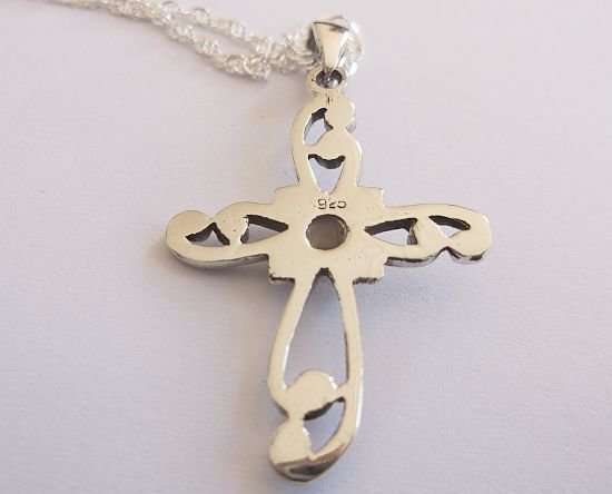 WOW !!!! A STERLING SILVER NECKLACE WITH A STERLING SILVER CROSS PENDANT ...RED INSET