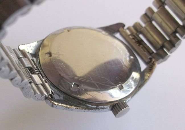A FANTASTIC VINTAGE ROTARY INCABLOC 17 JEWELS WRISTWATCH ....QUALITY PIECE !!