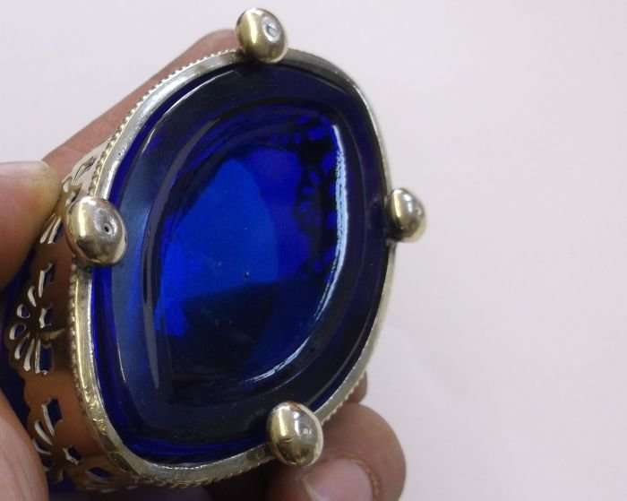 A PAIR OF GORGEOUSLY DESIGNED VICTORIAN ERA OPEN SALTS WITH ORIGINAL BLUE GLASS LINERS