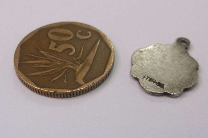 A VINTAGE SOLID STERLING SILVER ST CHRISTOPHER PENDANT