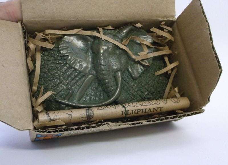 BIG FIVE !!! AN AWESOME BELT BUCKLE DEPICTING THE ""ELEPHANT"" MADE IN THE COLD CAST BRONZE PROCESS