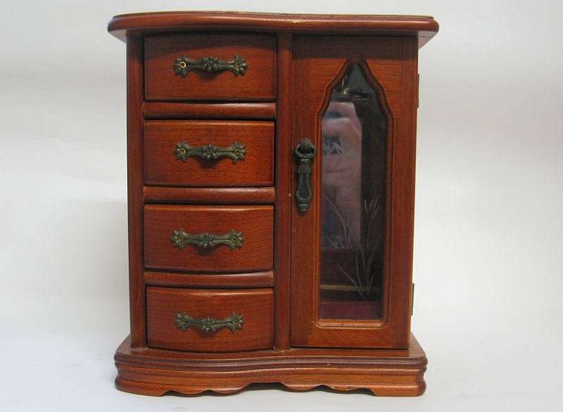 A TOTALLY STUNNING VINTAGE JEWELRY "BOX" IN THE SHAPE OF A WARDROBE ...REAL WOOD ...GREAT DETAIL !!!