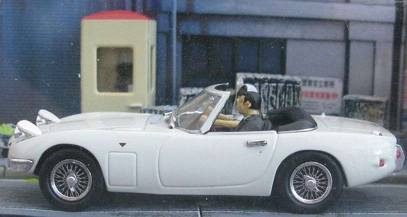 A 1:43 SCALE DIE CAST METAL MODEL OF THE ""TOYOTA 2000GT"" AS SEEN IN THE JAMES BOND MOVIE