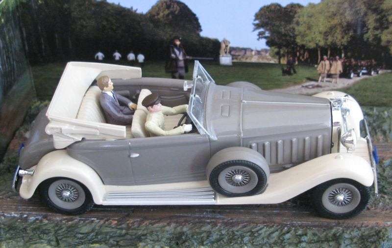 A 1:43 SCALE DIE CAST METAL MODEL OF THE HISPANO-SUIZA AS SEEN IN THE JAMES BOND MOVIE MOONRAKER