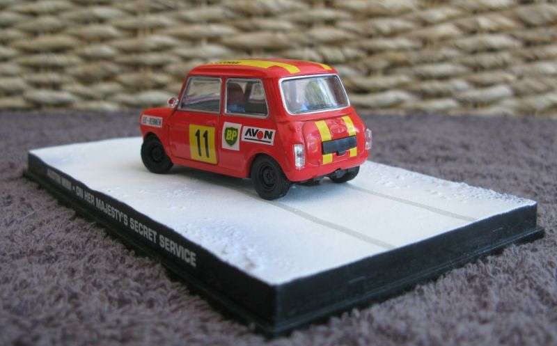 A 1:43 SCALE DIE CAST METAL MODEL OF THE ""AUSTIN MINI"" AS SEEN IN THE JAMES BOND MOVIE