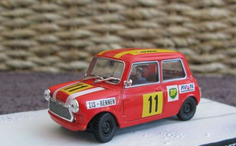 A 1:43 SCALE DIE CAST METAL MODEL OF THE ""AUSTIN MINI"" AS SEEN IN THE JAMES BOND MOVIE