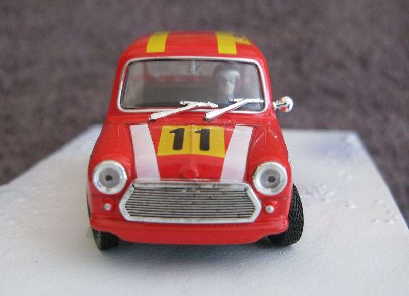 A 1:43 SCALE DIE CAST METAL MODEL OF THE ""AUSTIN MINI"" AS SEEN IN THE JAMES BOND MOVIE