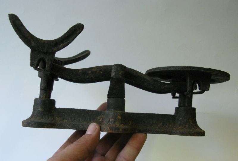 SO COOL !! A TRULY ANTIQUE SOLID CAST IRON SCALE FROM A FARM OUTSIDE TULBAGH WESTERN CAPE...WOW !!