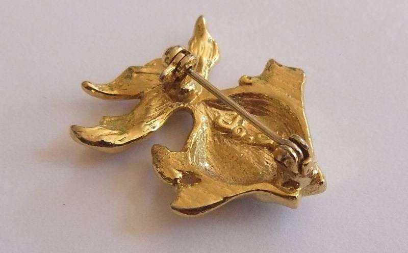 VINTAGE BROOCH - GOLD TONE FISH