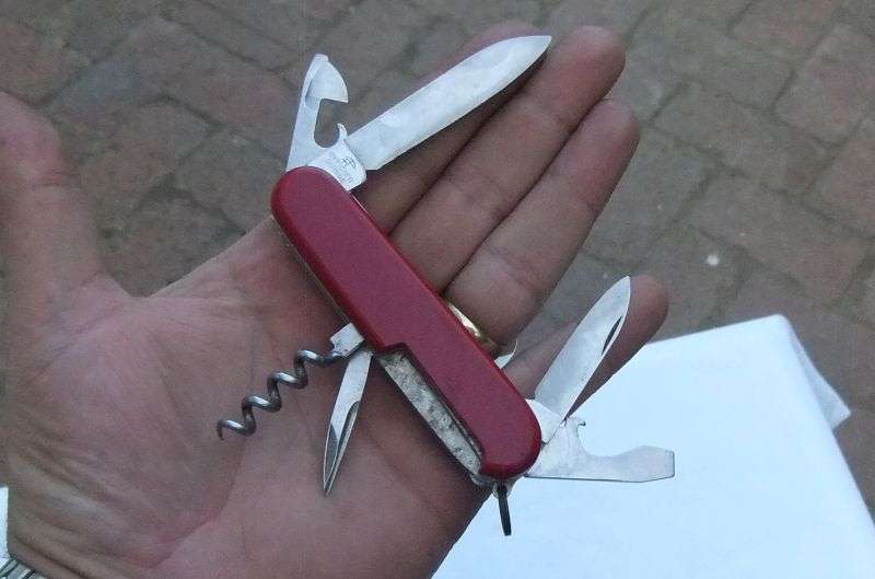 A COLLECTION OF SHARP OBJECTS...THROWING KNIFE ..BUTTERFLY KNIFE...DAGGER...RODGERS...ALL HERE !!!!