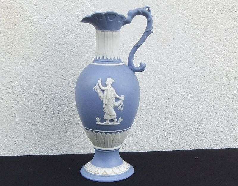 WOW !! A BEAUTIFUL VINTAGE VICTORIAN STYLED NUMBERED JASPER WARE EWER WITH ROMANESQUE DETAIL