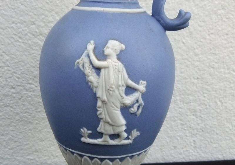 WOW !! A BEAUTIFUL VINTAGE VICTORIAN STYLED NUMBERED JASPER WARE EWER WITH ROMANESQUE DETAIL