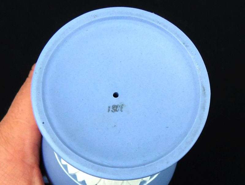 WOW !! A BEAUTIFUL VINTAGE VICTORIAN STYLED NUMBERED JASPER WARE EWER WITH ROMANESQUE DETAIL