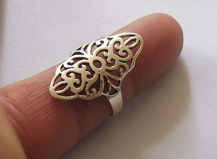 A Bold and Beautiful Wide Solid Sterling Silver ring with Amazing detail !! No Combining Fees !!