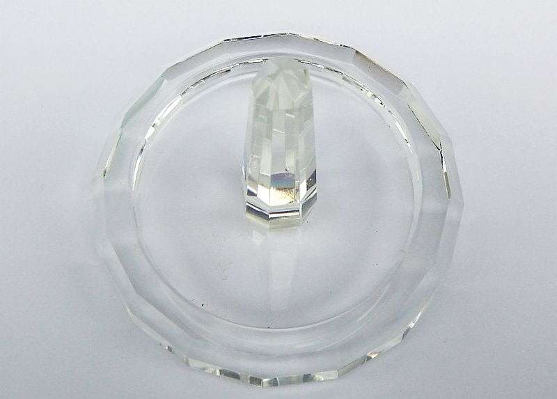 An exquisite Crystal ring holder by Rosenthal of Germany in Perfect condition !! WoW !!