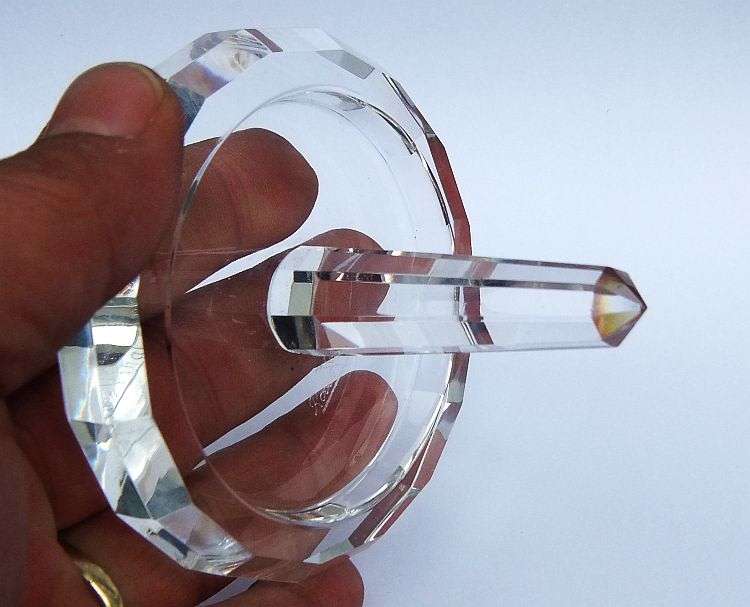 An exquisite Crystal ring holder by Rosenthal of Germany in Perfect condition !! WoW !!