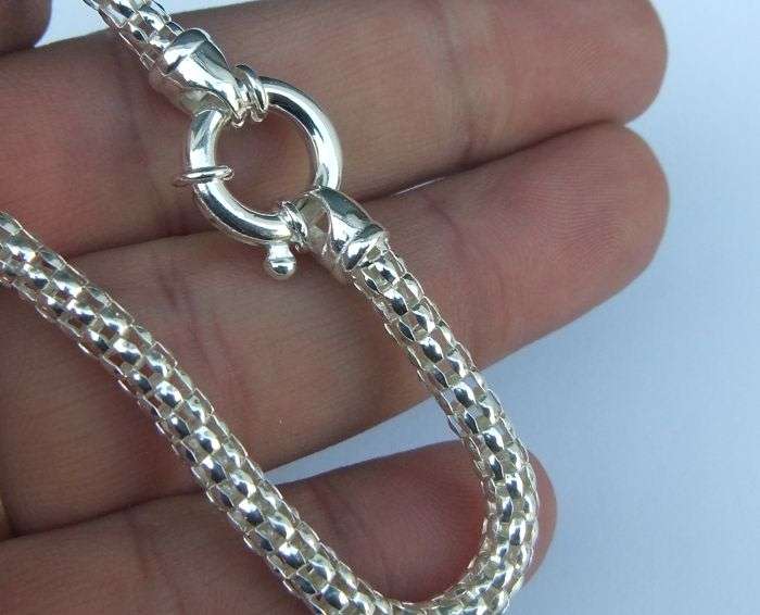 WOW !! A stunning "Woven" style Italian Sterling Silver bracelet with Signoretti clasp....Quality !!