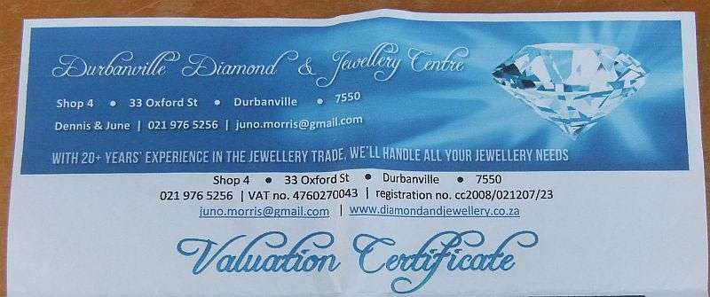 A gorgeous solid Platinum ring set with three diamonds - Evaluation certificate included !! R 35 000