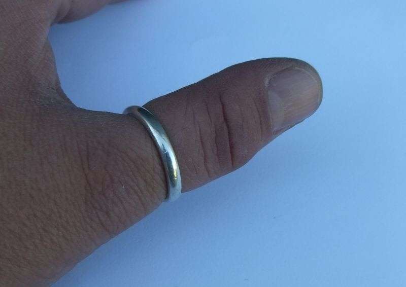 A TRULY RARE 115 YEAR OLD HALLMARKED STERLING SILVER RING BY THE ATKIN BROTHERS OF SHEFFIELD !!