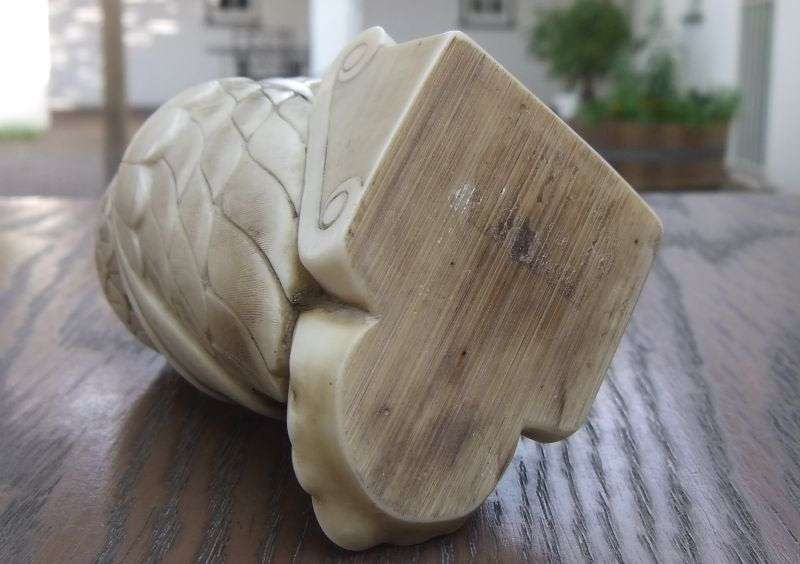 A STUNNING RARE CRUSHED MARBLE STATUE OF AN OWL " PROF " BY SA ARTIST JOHN BICCARD !! HIGH VALUE !!