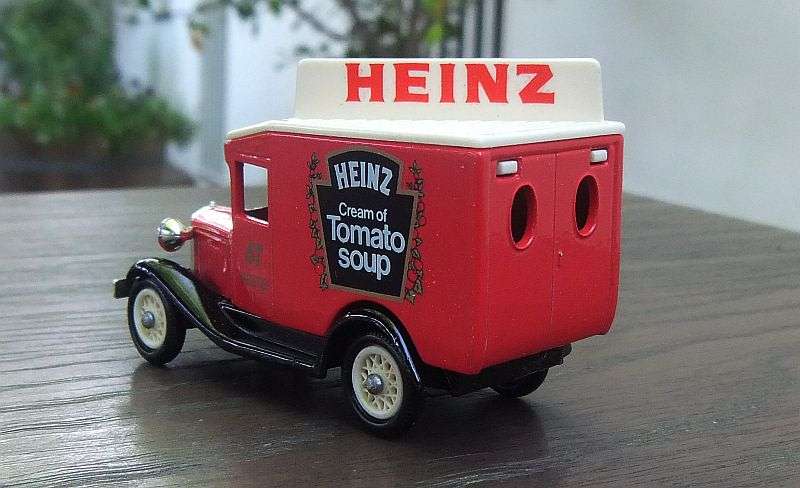 WOW !! A DETAILED VINTAGE 1983 DIE CAST METAL MODEL BY LLEDO ENGLAND ISSUED TO ADVERTISE ""HEINZ""