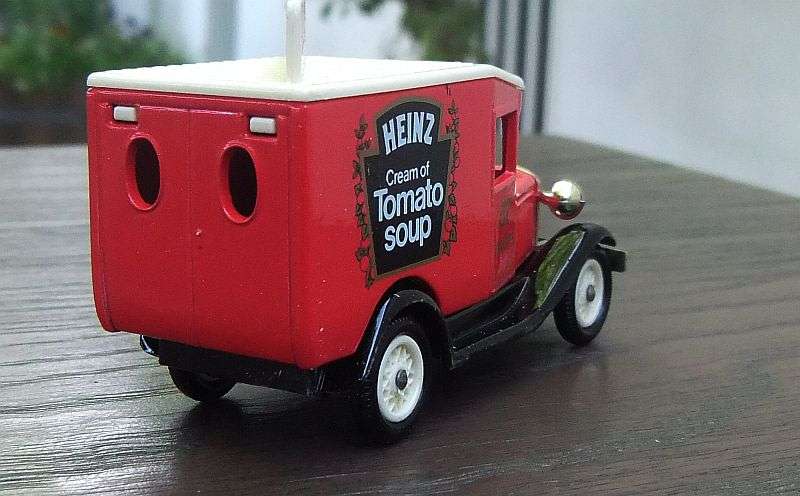 WOW !! A DETAILED VINTAGE 1983 DIE CAST METAL MODEL BY LLEDO ENGLAND ISSUED TO ADVERTISE ""HEINZ""