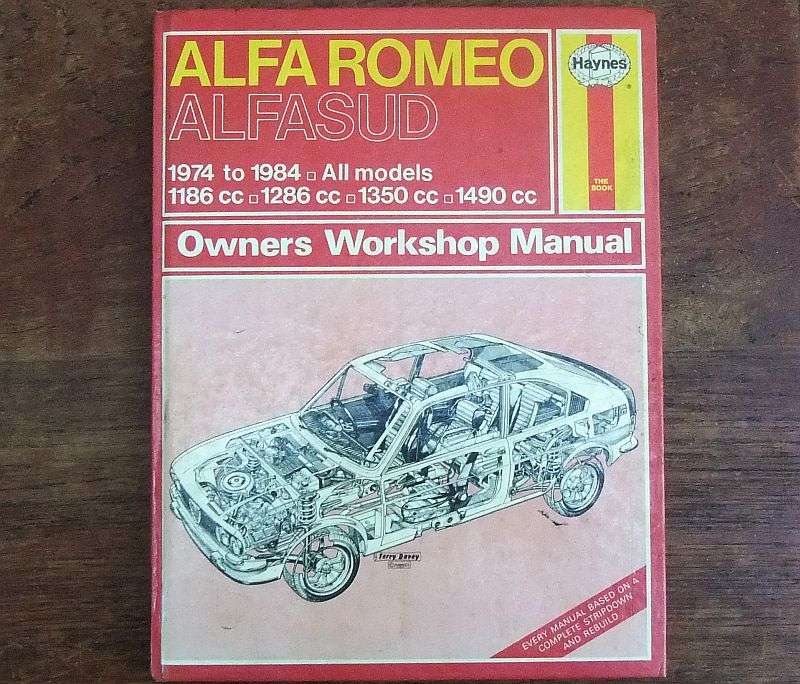 AWESOME !! A VINTAGE ALFA ROMEO OWNERS WORKSHOP MANUAL BY HAYNES FOR MODELS 1974 - 1984 ...WOW !!