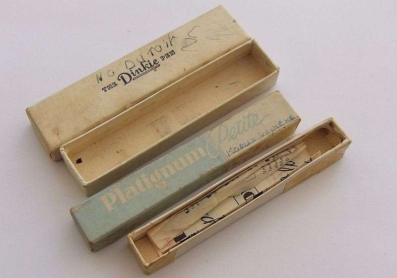 A LITTLE LOT OF MINIATURE / LADY SIZE WRITING INSTRUMENTS FOR SPARES INCLUDING 14CT GOLD NIB !!