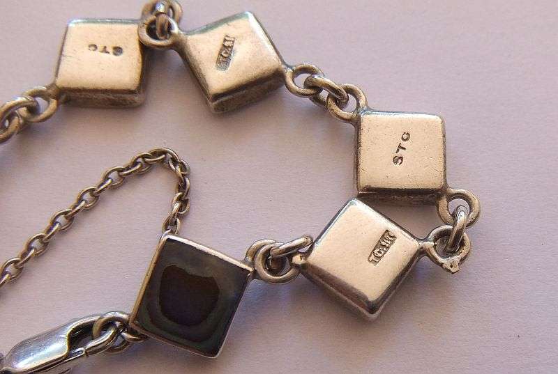 AN ABSOLUTELY STUNNING VINTAGE STERLING SILVER DESIGNER BRACELET SET WITH ABALONE !! WOW WOW !!