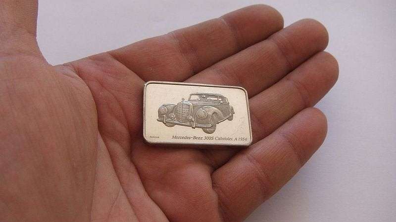 ONE OUNCE PURE SILVER INGOT - MERCEDES BENZ