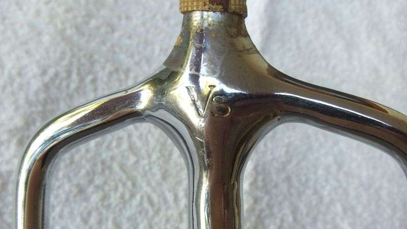 TOTALLY COOL !! HEAVY QUALITY TWIN SAI ( As used by "Raphael the Ninja Turtle" but these are real )